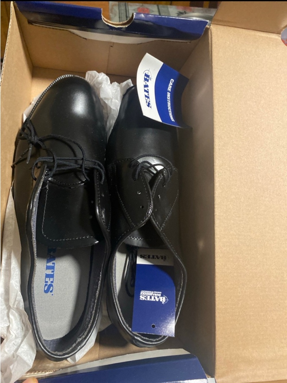 Bates Black Lace-Up Leather Oxfords